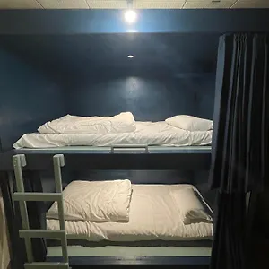  Hostel Air Japan